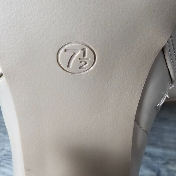 Mia Carla Beige Square Toe Vegan Leather Zip Chunky Heel Bootie Boot - Picture 8 of 13